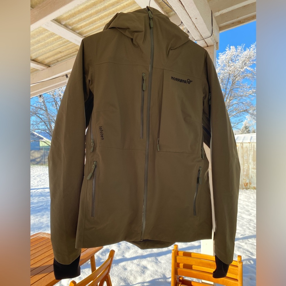 Norrøna Lofoten Women's Ski & Snow Jacket - Olive